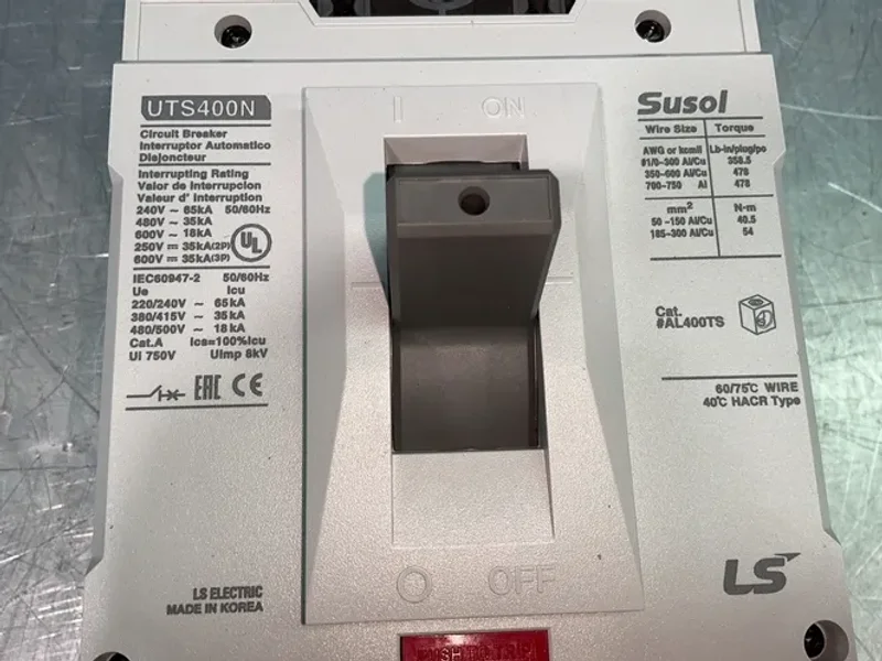 LS ELECTRIC 300 AMP UTS400N MOLDED CASE CIRCUIT BREAKER  -  02110026UL