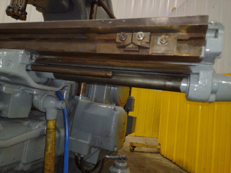 #3 KEARNEY &amp; TRECKER MILWAUKEE MODEL #3 VERTICAL MILLING MACHINE 64" x 13" x 10 HP: YOBRO #24458