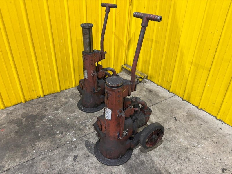 (2) 50 TON DUFF NORTON MODEL #528-AMJ AIR MOTOR JACKS, 17” LIFT: YOBRO #24196