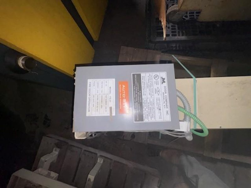MCKEON ROLL UP FIRE DOOR MODEL FS-31 STOCK# 4426