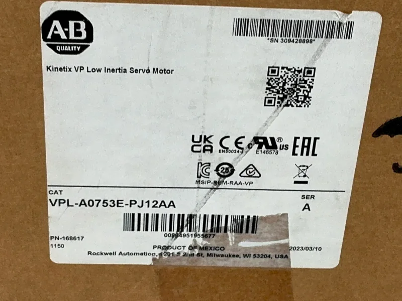 ALLEN-BRADLEY 4000RPM 1.07HP KINETIX VP LOW INERTIA SERVO MOTOR  -  VPL-A0753E-PJ12AA