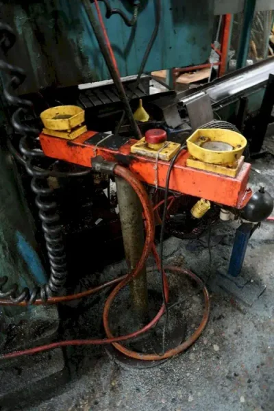 MINSTER E2-600 SSDC PRESS, S/N 17878, STOCK# 14141J