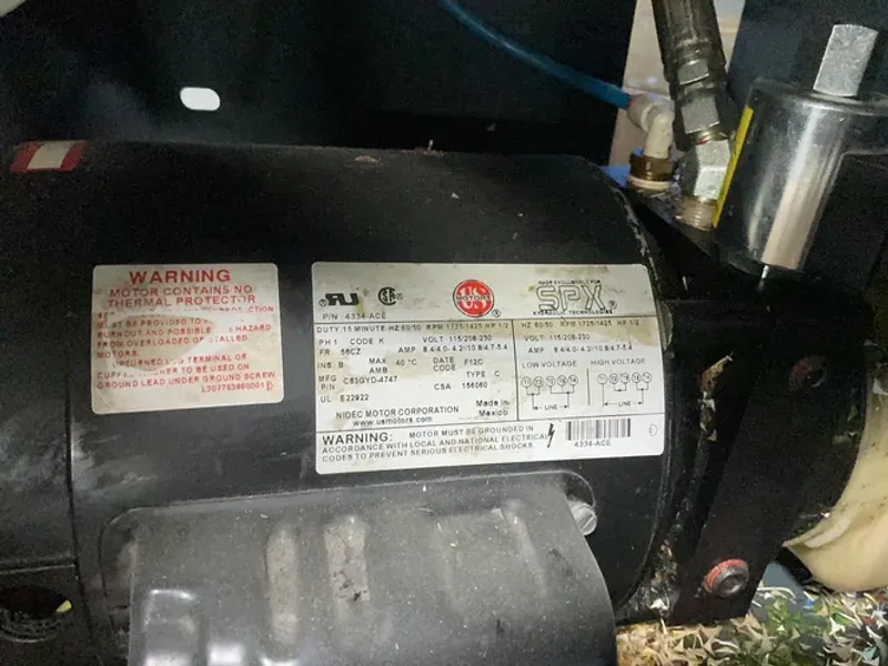 CHALLENGE 14” X 20” SINGLE CORNERING MACHINE  -  CMC-431B