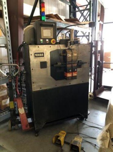 Edge Manufacturing 2019 Edge Manufacturing 2100 Welding Machine - 2100