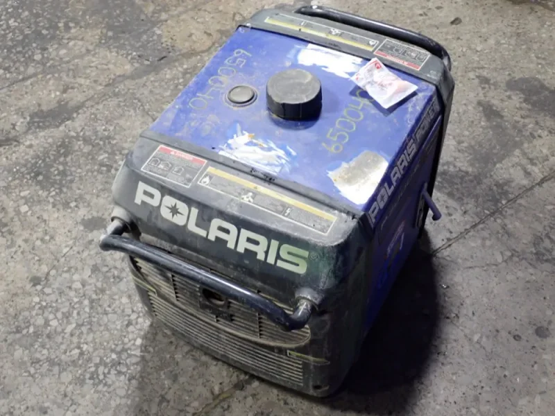 POLARIS 3000 W GENERATOR  -  P3000IE
