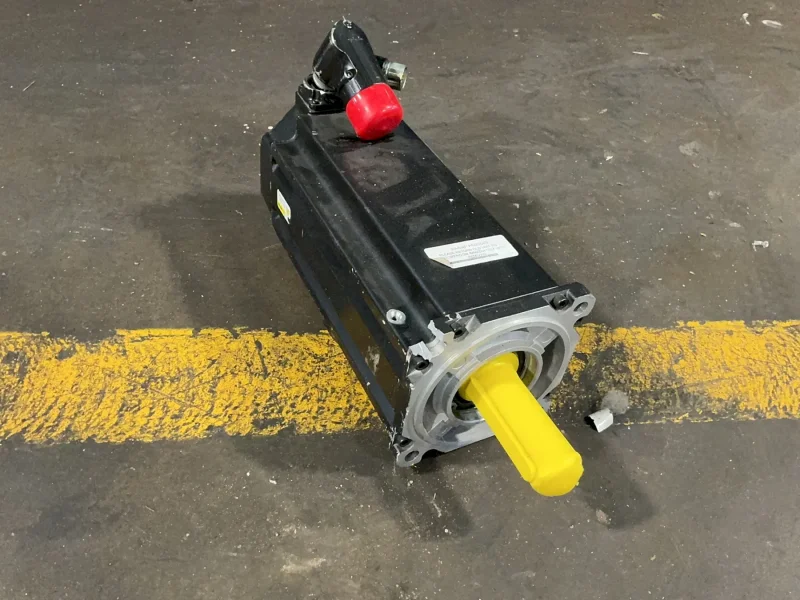 ALLEN BRADLEY 9.6 HP AC SERVO MOTOR   -  MPL-B580F-ML72AA