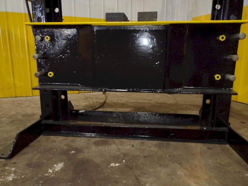 150 TON DAKE MODEL #5-150 H-FRAME HYDRAULIC PRESS: YOBRO #24689