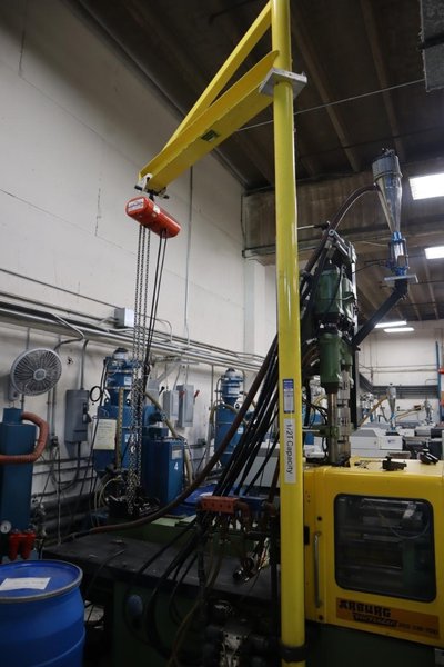 Arburg Allrounder Model 305-210-700 Hydraulic Plastic Injection Molding Machine with 1/2 ton Jib Crane and Electric Hoist- Auction Item