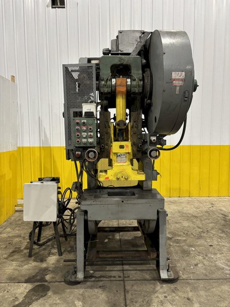 27 TON L&amp;J MODEL #W-27 OBI STAMPING PRESS 1.5" STROKE: STOCK #22435