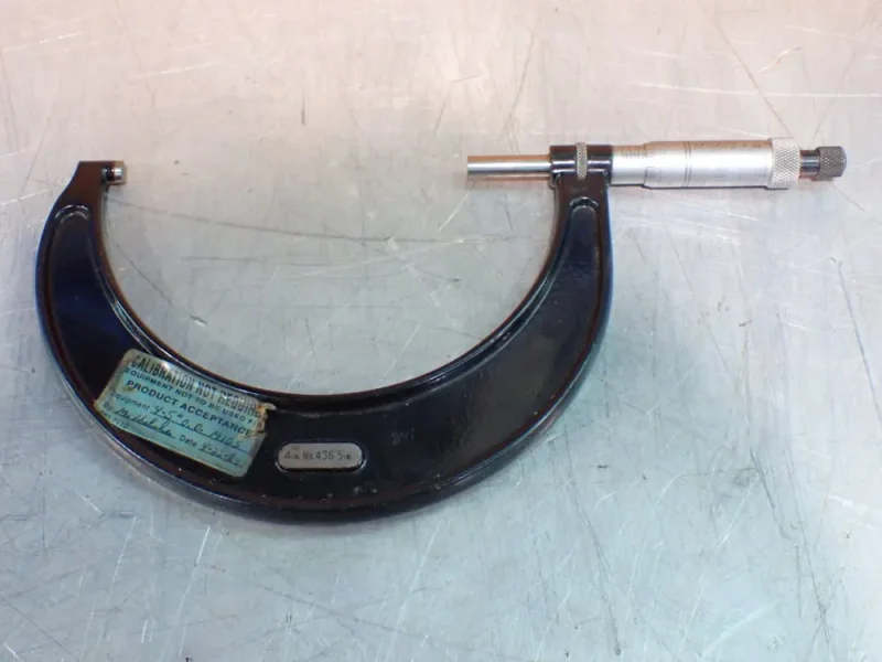 STARRETT 2-3" TO 11-12" OUTSIDE MICROMETER SET W/CASE