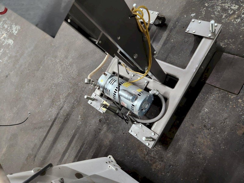 Barry-Wehmiller Thiele Reciprocating Placer, 2003