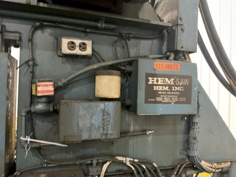 25" x 36" HEM MODEL #V200A TILT FRAME VERTICAL BAND SAW W/ AUTOMATIC FEED TABLE : YOBRO #25400