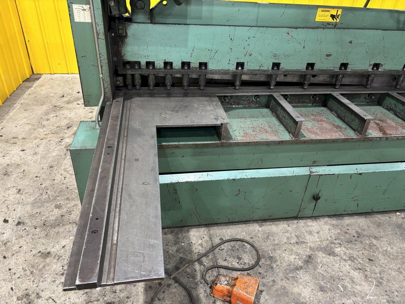 8&#039; X 1/4&quot; BETENBENDER HYDRAULIC POWER STEEL SQUARING SHEAR: STOCK #23332