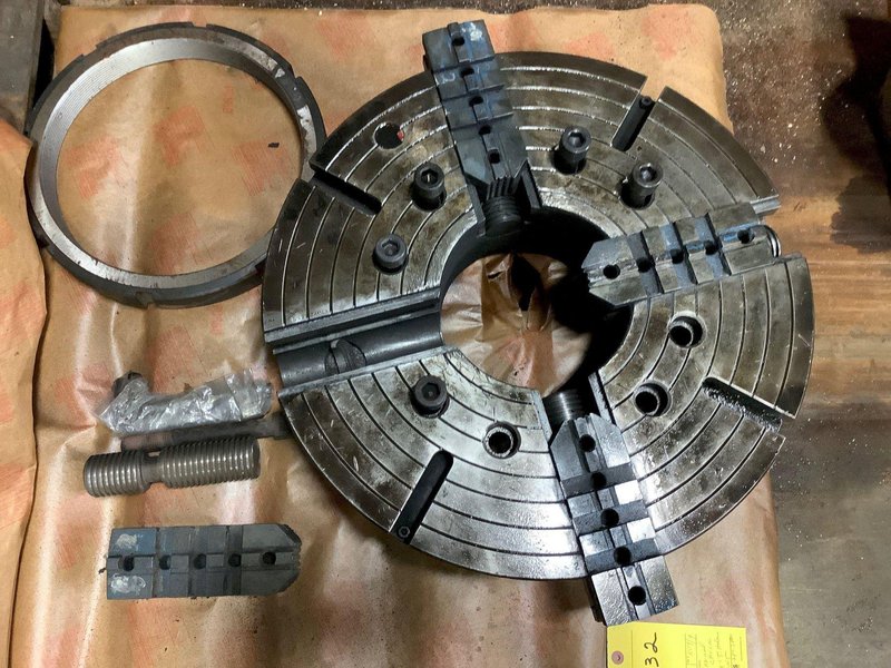 Used, 24&quot; Manual 4-Jaw Chuck with 8&quot; Thru Hole