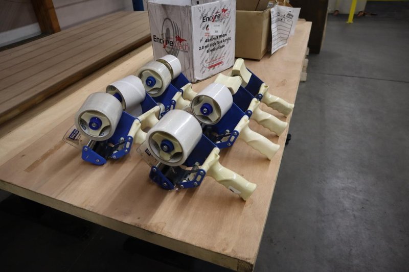 Uline (8) Tap Guns- Auction Item