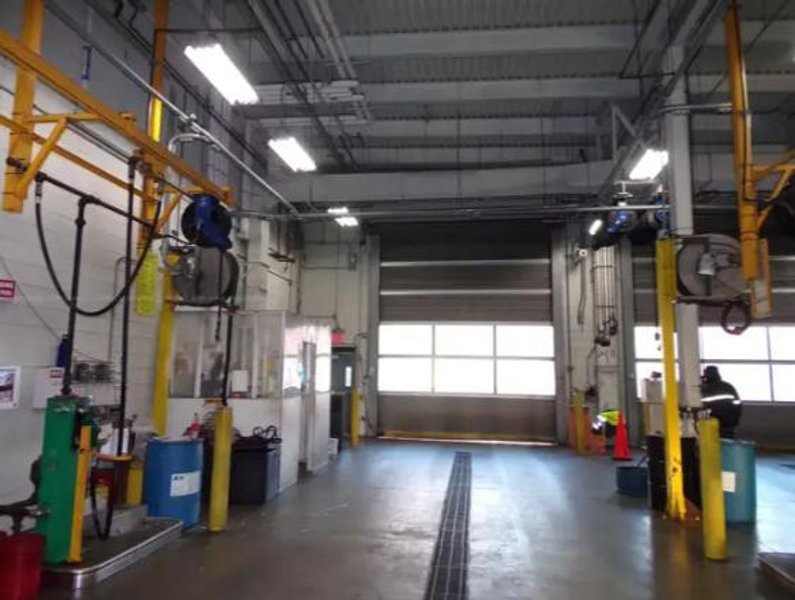 40 HP x 4 STATION CLEAN AIR TECHNOLOGIES / EUROVAC INDUSTRIAL TRANSIT &amp; BUS CENTRAL VACUUM SYSTEM: STOCK #19901