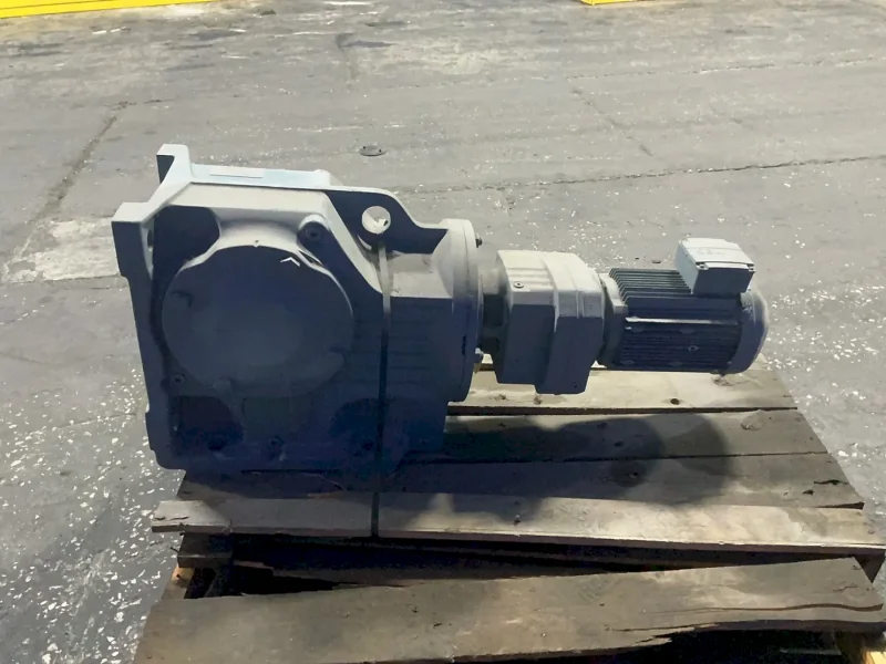 SEW-EURODRIVE 3 HP GEAR DRIVE