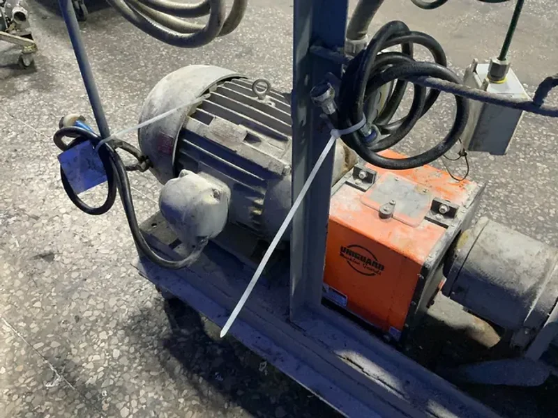 Worthigton 25 Hp Portable Pump  -  D1011