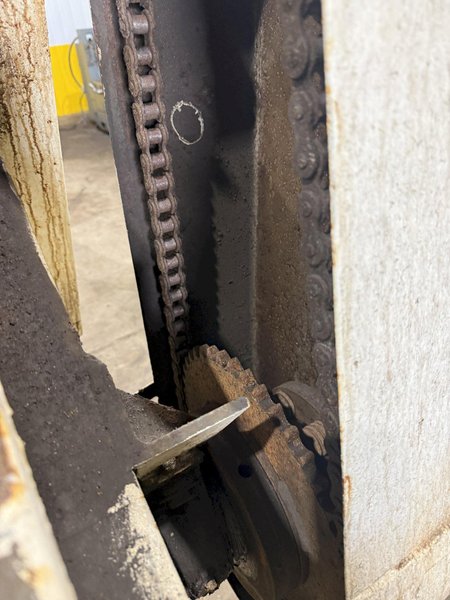 20' LONG X 22" WIDE MARFRAN POWERED METAL BELT INCLINED CHIP or PARTS CONVEYOR: YOBRO #25368