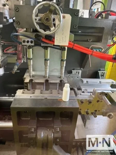 TRIPLE HEAD POWERJET PLASTIC MACHINERY MODEL EB25H65S3 CONTINUOUS EXTRUSION BLOW MOLDING MACHINE MFG 2022