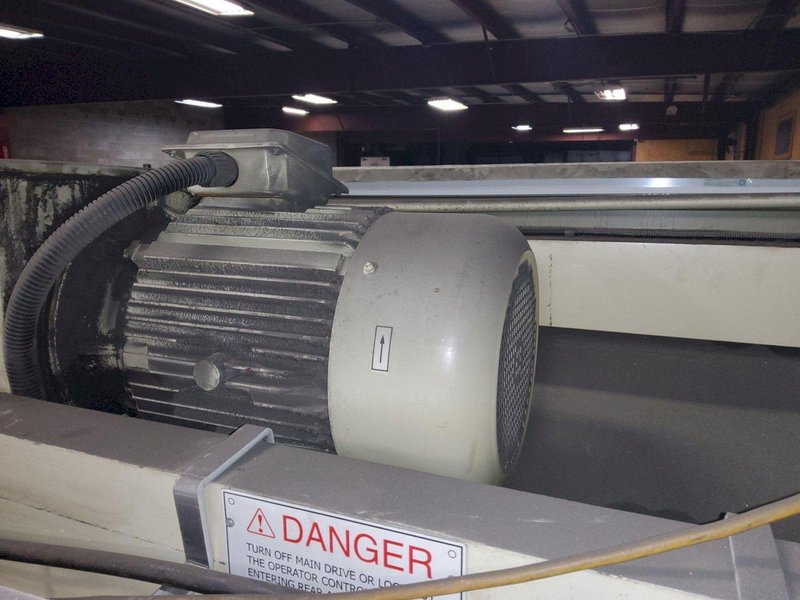 2005 U.S. INDUSTRIAL MACHINERY 12′ X 1/4″ CNC SHEAR