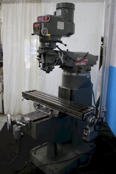 3 HP COMET VERTICAL RAM TYPE MILL: STOCK #74598