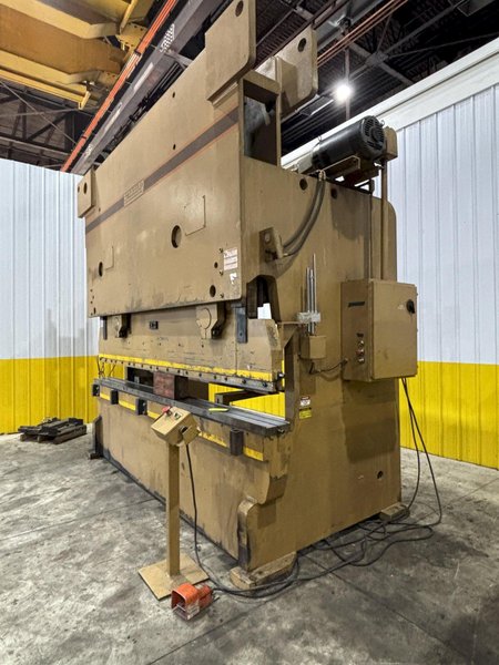 325 TON X 12' STANDARD INDUSTRIAL HYDRAULIC PRESS BRAKE NEW 2003 FLOOR STANDING NO PIT: YOBRO #23963