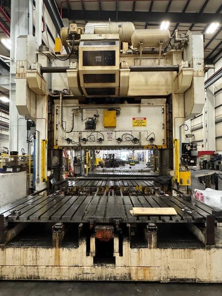 EAGLE 600 Ton 144&quot; x 60&quot;  - 16&quot; Stroke / CHS 48&quot; Coil Feed Line (2014)