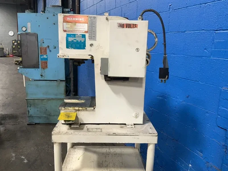 DENISON MULTIPRESS   -  WUPA-2TR  SO94308-D