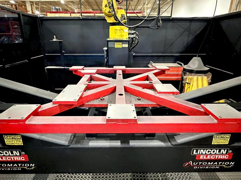 Lincoln Electric ArcMate 120iB/10L Drop-Center Weld Cell