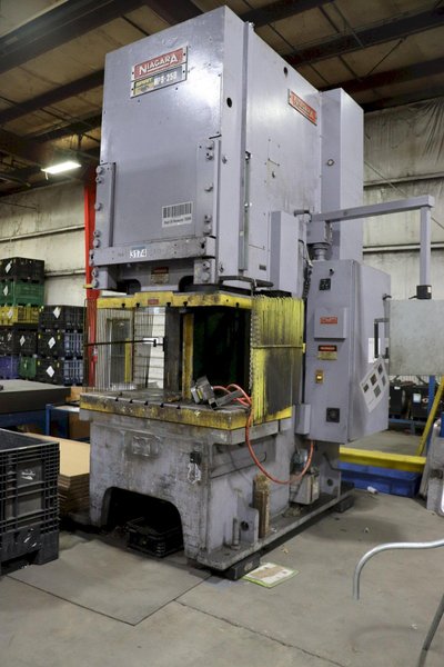 250 TON NIAGARA MODEL #SPIRIT HPS-250 HYDRAULIC GAP FRAME PRESS, 12" STROKE: STOCK #16452