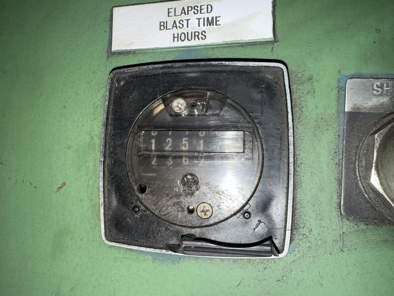 4 STATION X 20 HP -72&quot; X 40&quot; BRONCO SHOT BLAST ROTARY TABLE PART BLASTIN MACHINE: STOCK #23778