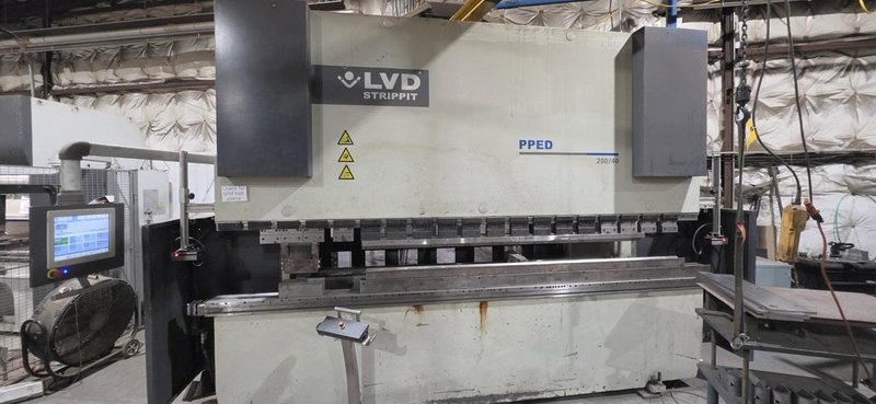 220 Ton x 13′ LVD PPED 200/40 CNC Press Brake, 2019 – Great Condition