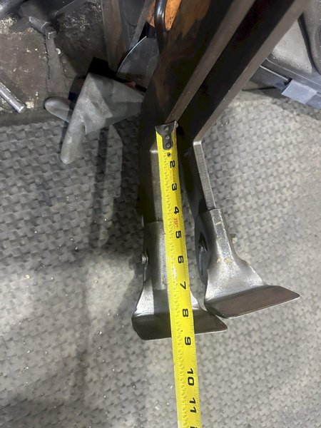 1 TON X 8&quot; WIDE DIXON MODEL #H-20-8 COIL LIFTING C HOOKS : YOBRO #24098