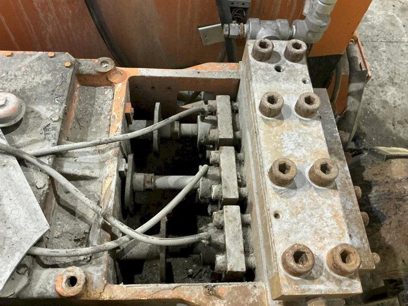 200 HP NATIONAL LIQUID BLASTING (NLB) MODEL 8200-E-1-3/8 HIGH PRESSURE WASHER: YOBRO #24595