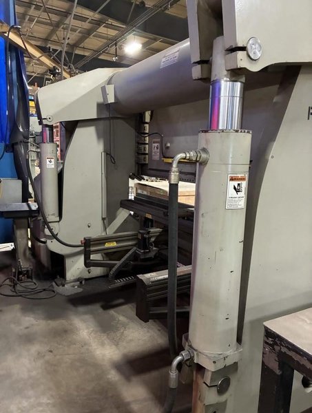 2005 Accurpress 725010 Hydraulic Press Brake (#5811)