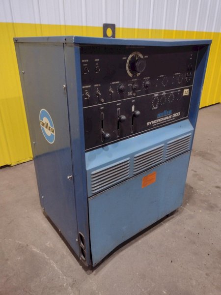 300 AMP MILLER SYNCROWAVE 300 AC/DC WELDER: STOCK #19661
