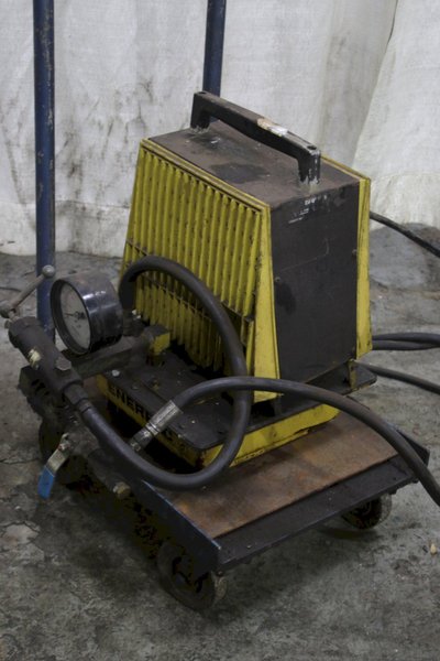 1 HP ENERPAC HYFRAULIC UNIT: STOCK #75983