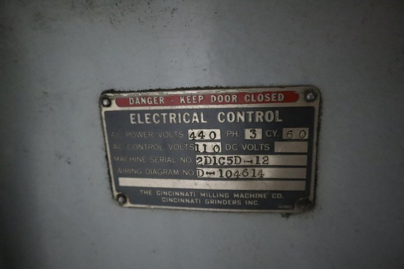 Cincinnati Monoset Tool and Cutter Grinder W/ Work Bench &amp; Accessories- Auction Item