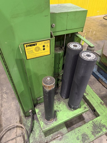 SYNERGY MODEL 1.5 SEMI-AUTO STRETCH PALLET WRAPPER  WITH WEIGHT-TRONIX SCALE: YOBRO #24715