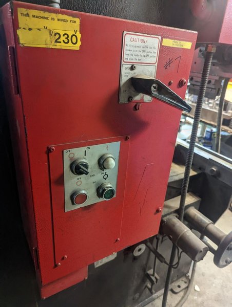 80 Ton x 8′ Amada RG-80 CNC Press Brake, 1982