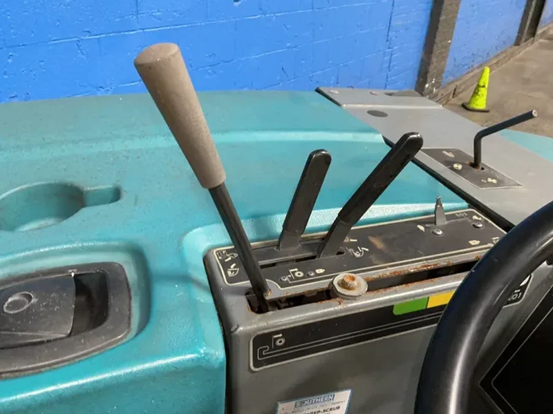 Tennant S20 Sweeper - A80736002