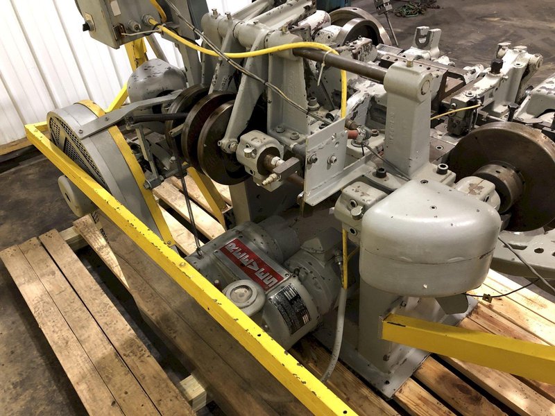 S1F NILSON FOUR SLIDE WIRE FORMING MACHINE: STOCK #10081