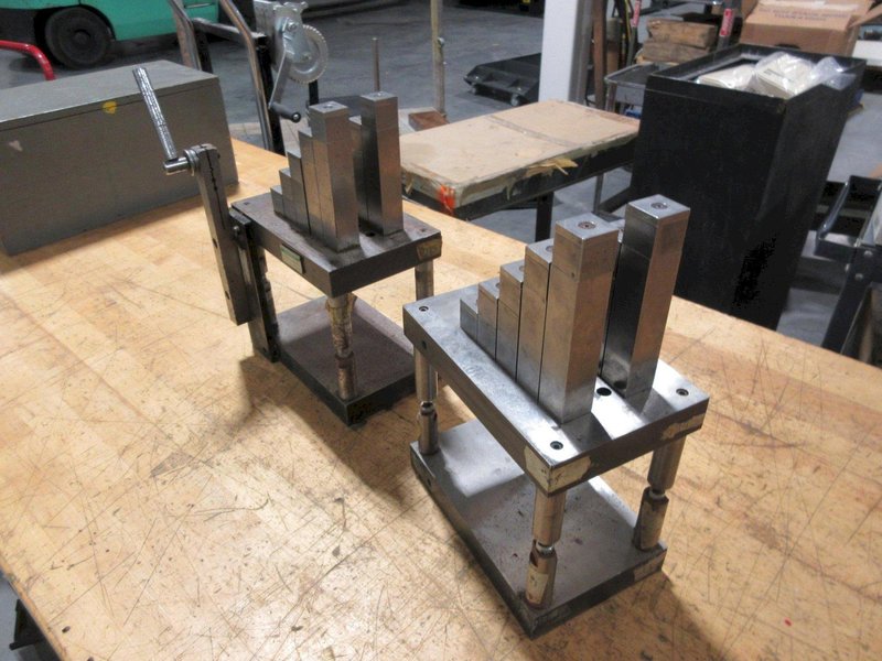 Precision Depth Mic 1" - 5" Setting Standards (2) - Auction Item