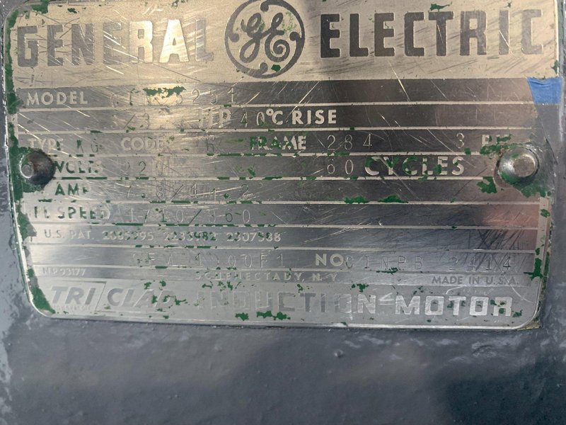 4&#039; X 9&quot; CINCINNATI-BICKFORD RADIAL ARM DRILL.STOCK # 0311023