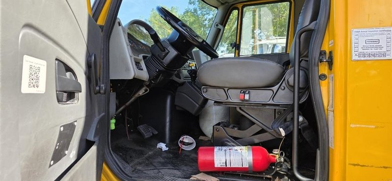 2019 International 4300 1HTMMMML5KH582721