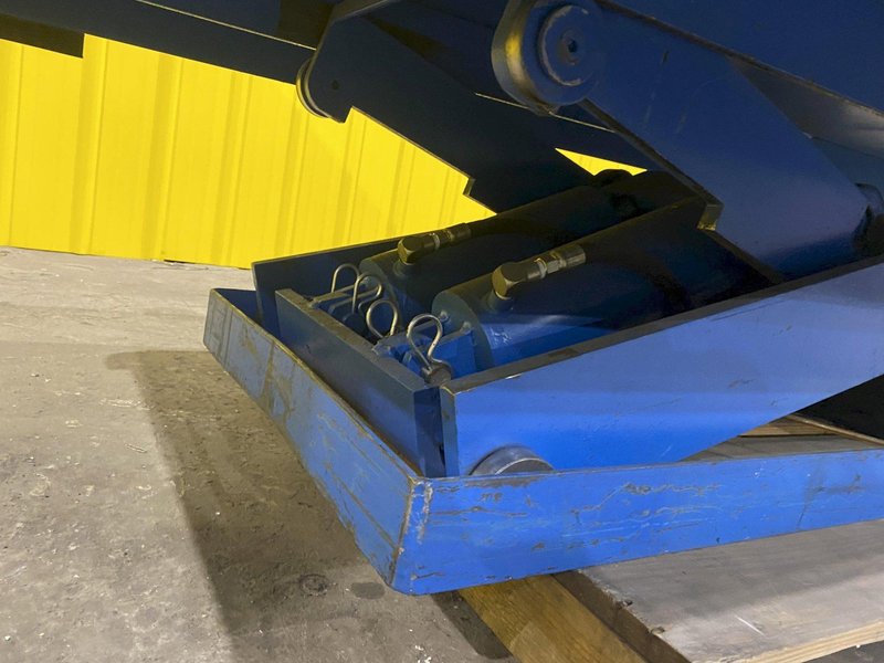 6,500 LB CAPACITY, 48&quot; X 72&quot; TABLE BISHAMON ELECTRIC/HYDRAULIC SCISSOR LIFT TABLE: STOCK #19942