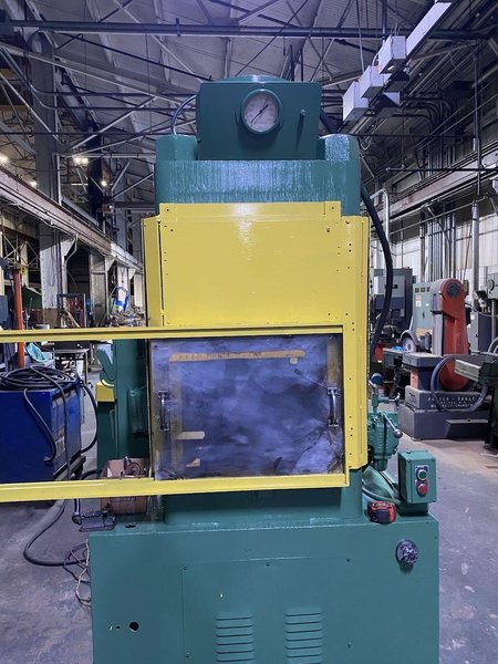200 Ton &quot;Down Acting&quot; Hydraulic Hobbing Press