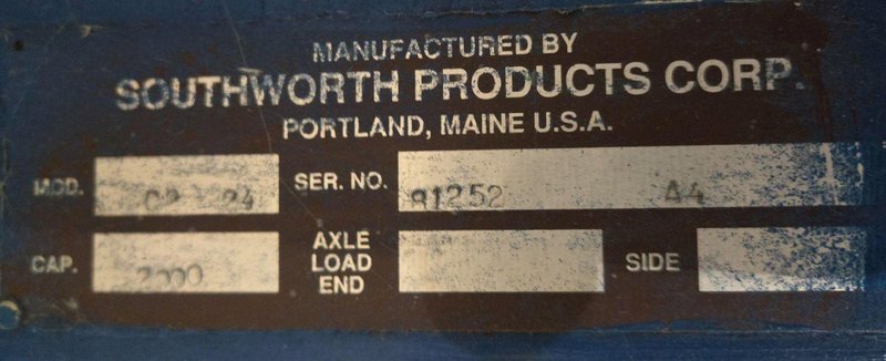 SOUTHWORTH C2-24 Platform Lift 2000 lbs Capacity USED