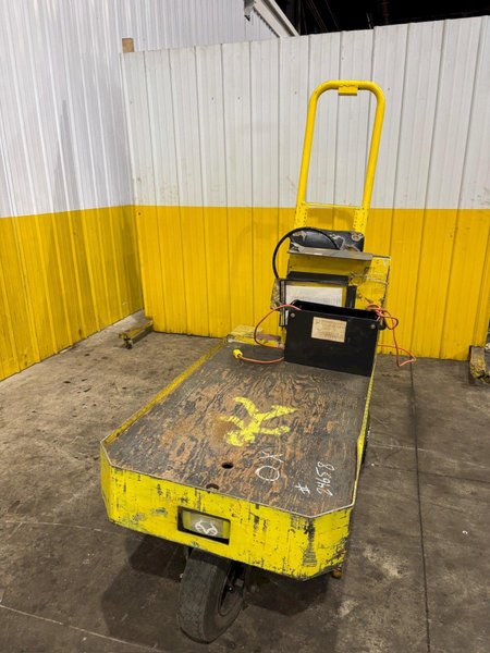 36 VOLT CUSHMAN MODEL #898361 STOCK CHASER/TUGGER CART: YOBRO #24658